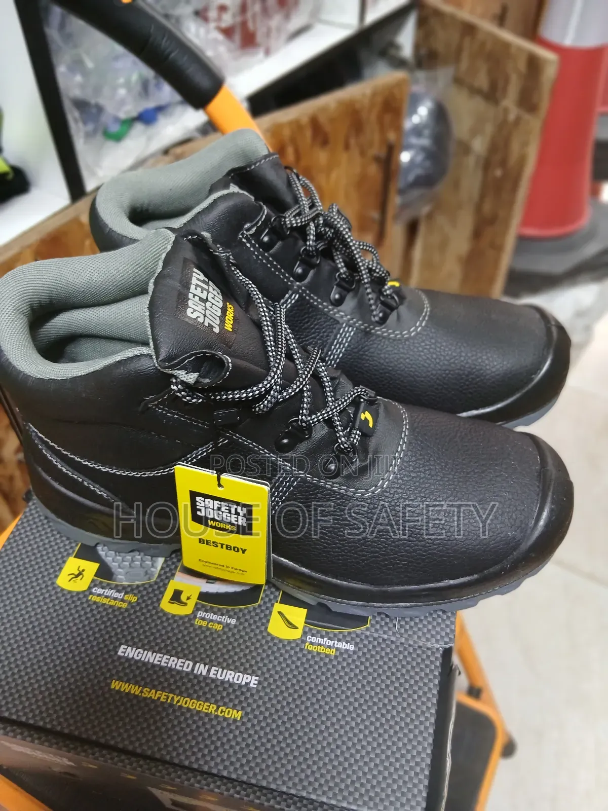 Jogger Toeprotection Boot