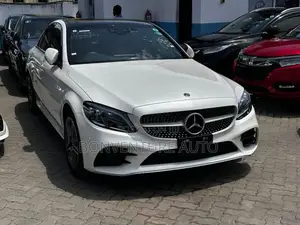 Mercedes-Benz C200 2019 White