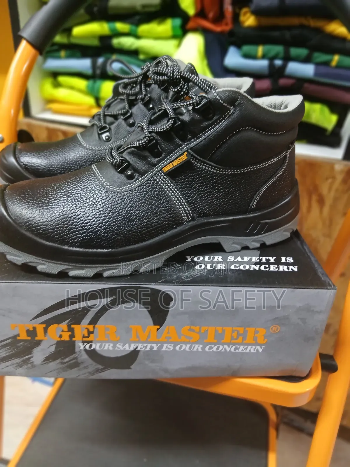 Tiger Master Boot With Breathable Uppers