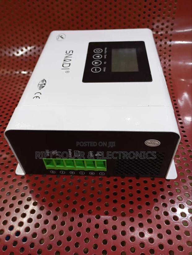 New 60a MPPT Charge Controller 100vdc Pv 570 - thumbnail 4