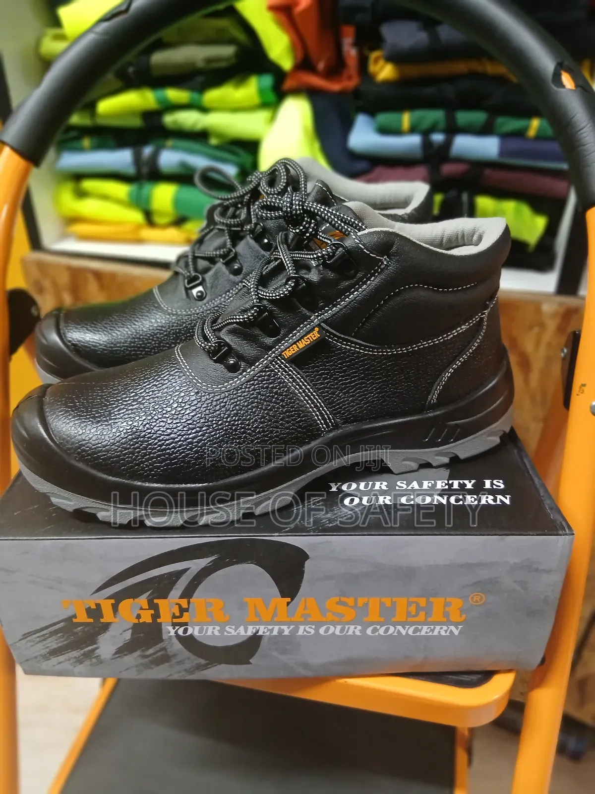 Water Penetration Resistant Safety Footwear