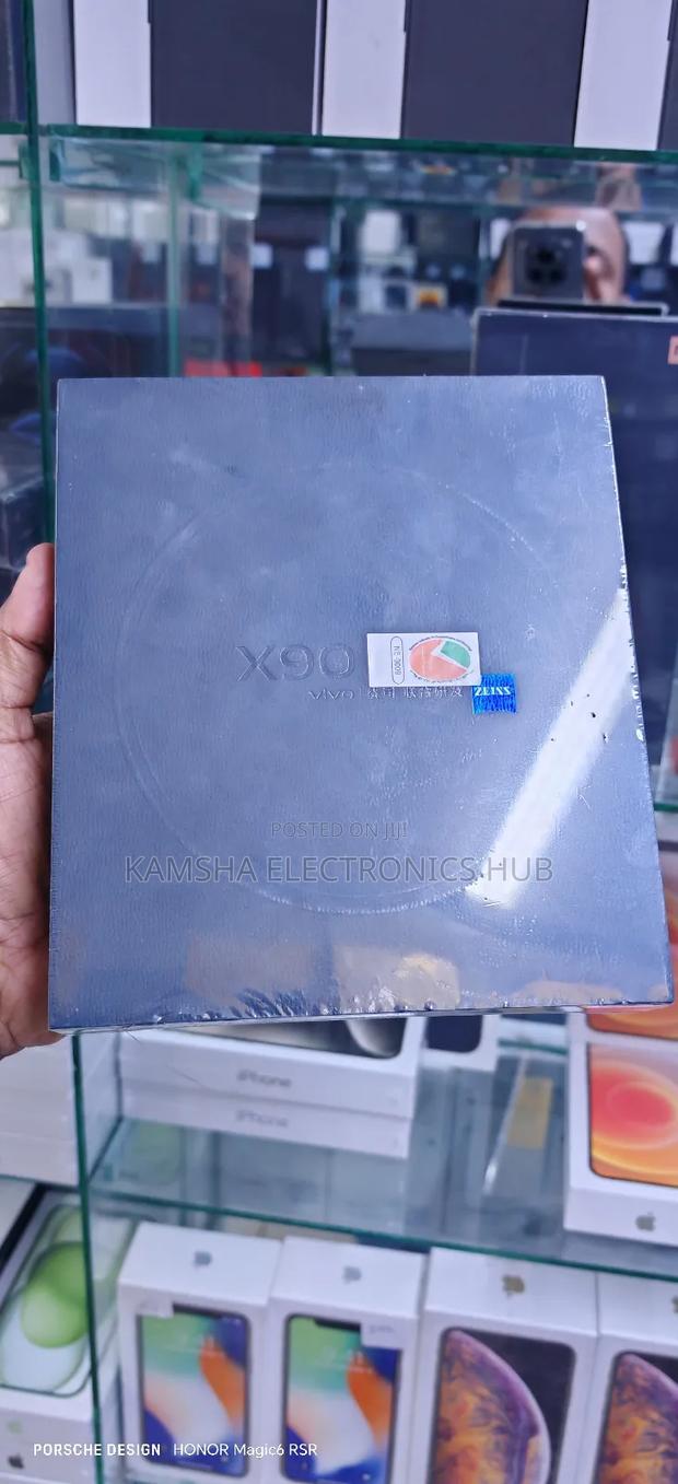 New Vivo X90 256 GB Blue
