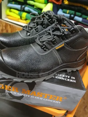 Heat Insulated Safety Boots Sole