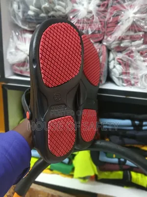 Ci: Cold Insulation Sole Kitchen Safety Croc
