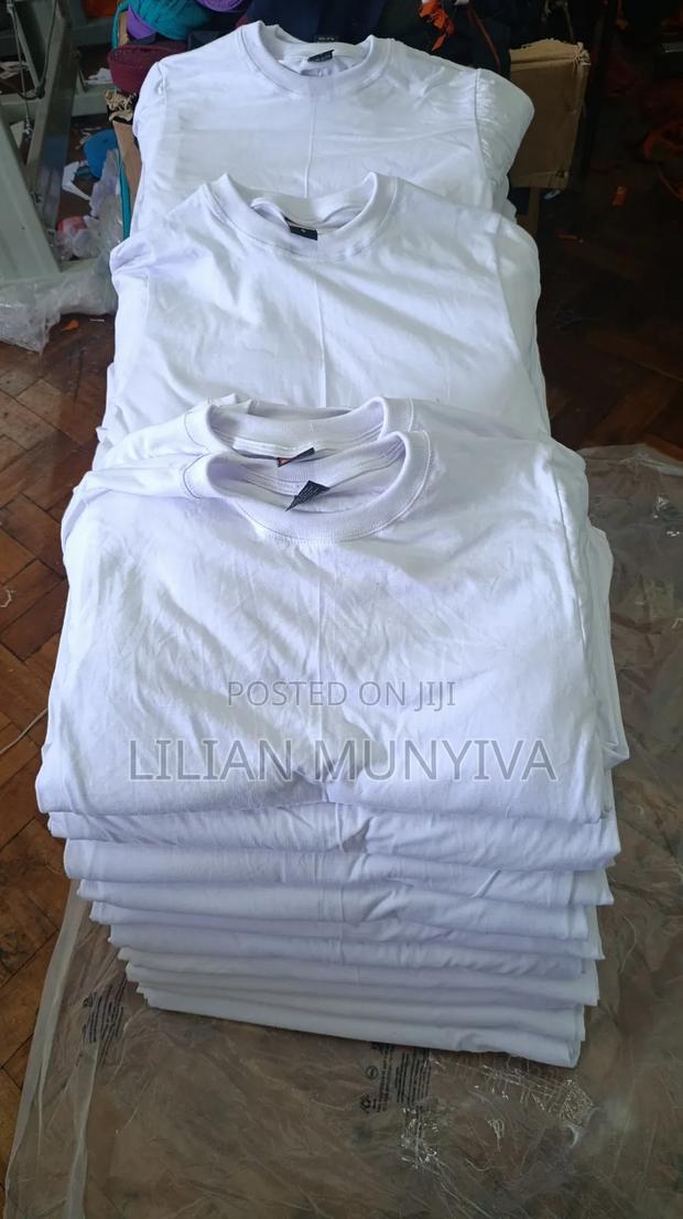 Plain White Tshirts - thumbnail 5