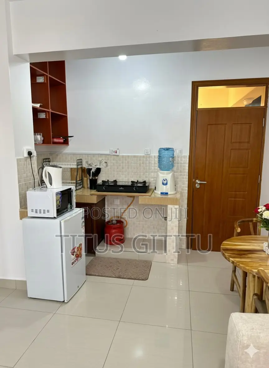 Beach 1 Bedroom Airbnb Nyali | Ocean View | 5 Mins to Beach |