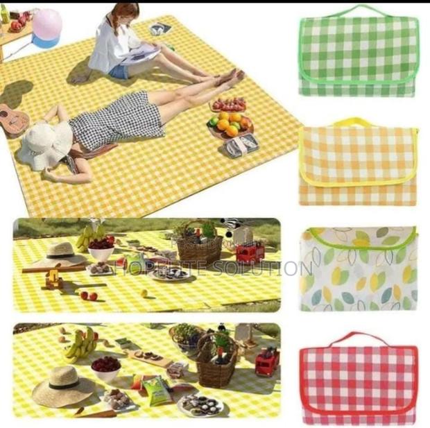 Outdoor Picnic Mat Available