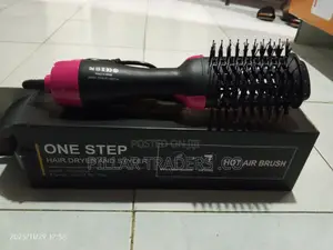 One Step Hairdryer and Styler
