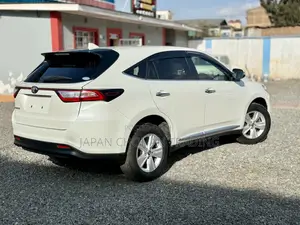 Toyota Harrier 2018 White
