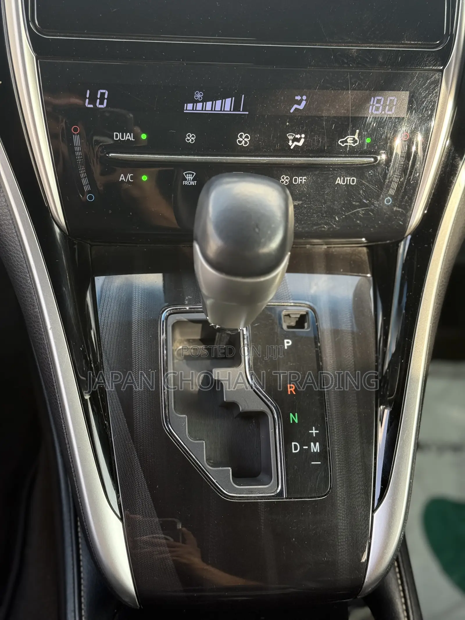 Toyota Harrier 2018 White