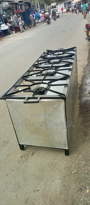 Closed Commercial Green Burner Gas