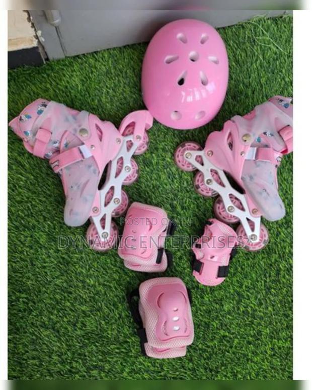 Skates Shoes Complete - main view