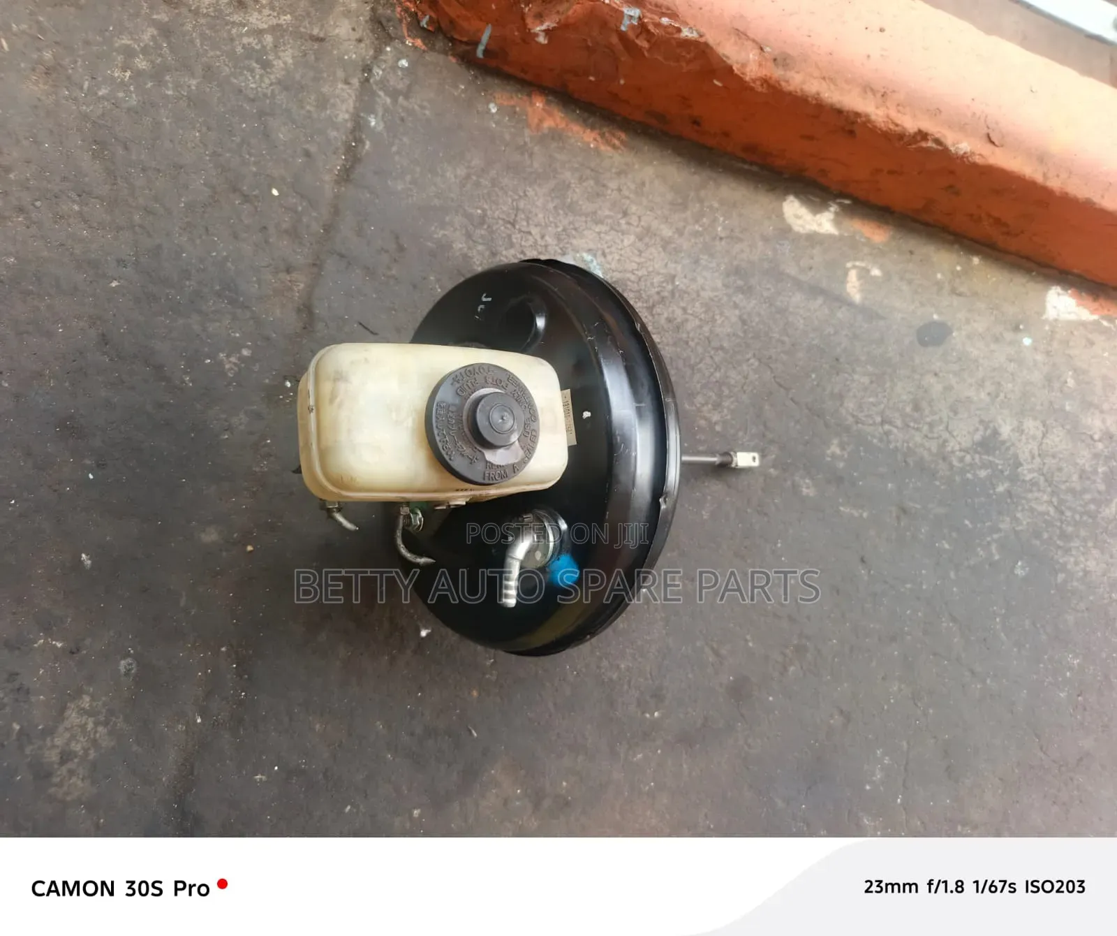 Toyota Surf Brake Booster