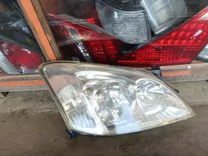 Toyota Lunex Non Zenon Headlight Complete With Bulb