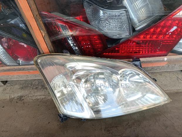 Toyota Lunex Non Zenon Headlight Complete With Bulb