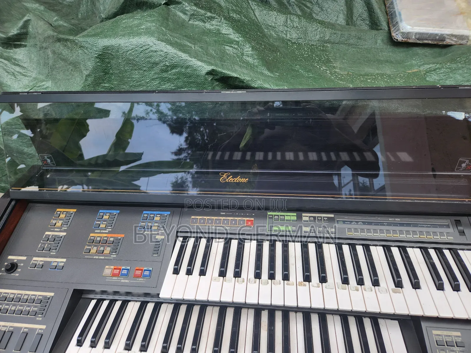 Yamaha Piano Mr 500