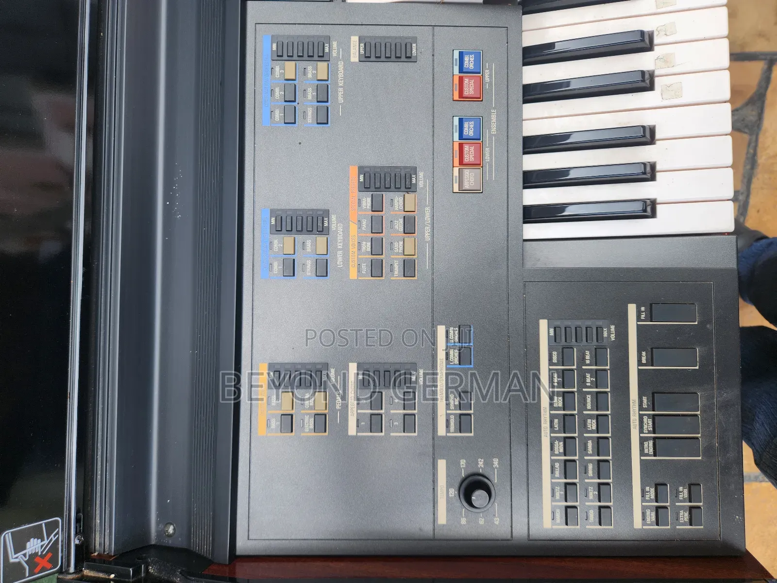 Yamaha Piano Mr 500