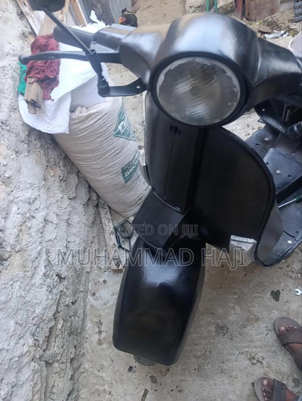 Piaggio Scooter 2009 Black - thumbnail 4