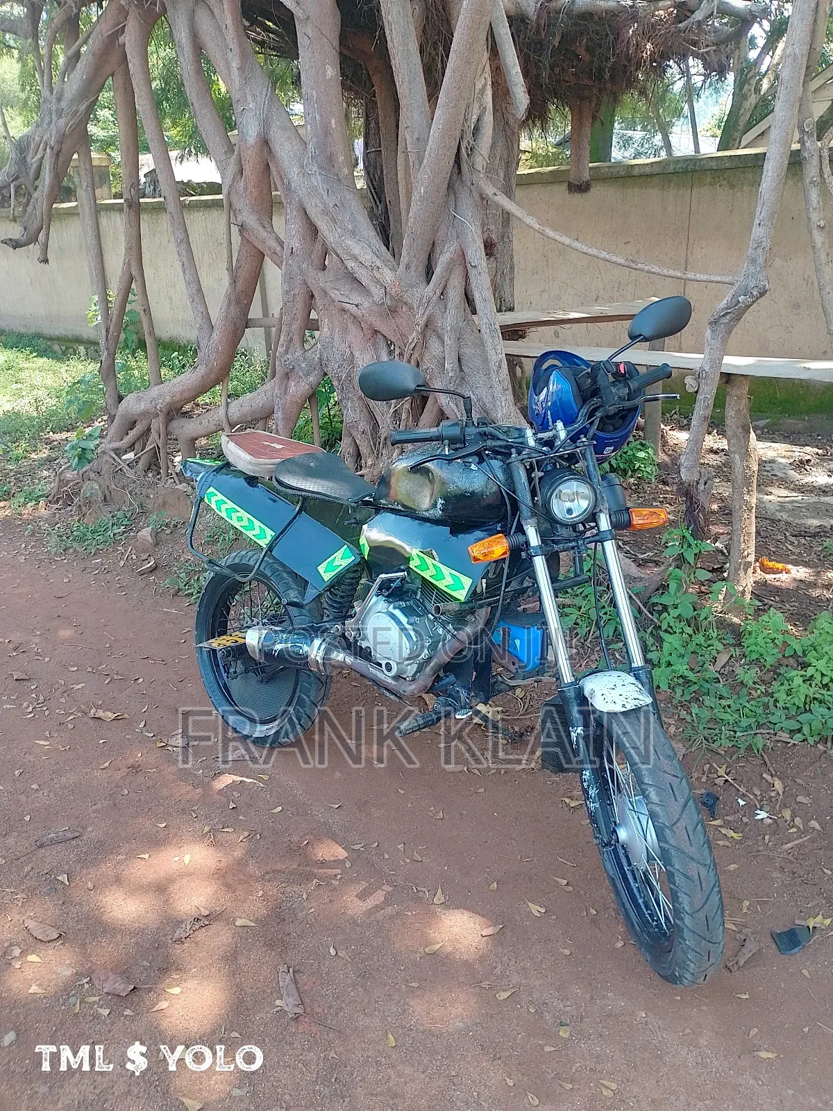Bajaj Boxer 100 2010 Black