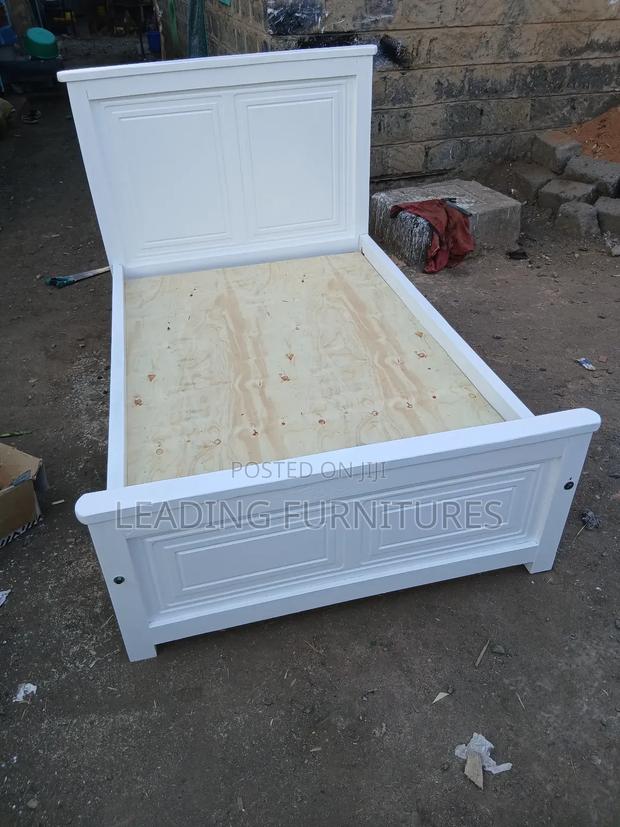 White 4x6 Bed