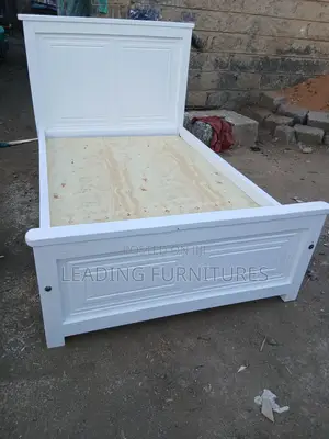 Bed 4x6 White Bord