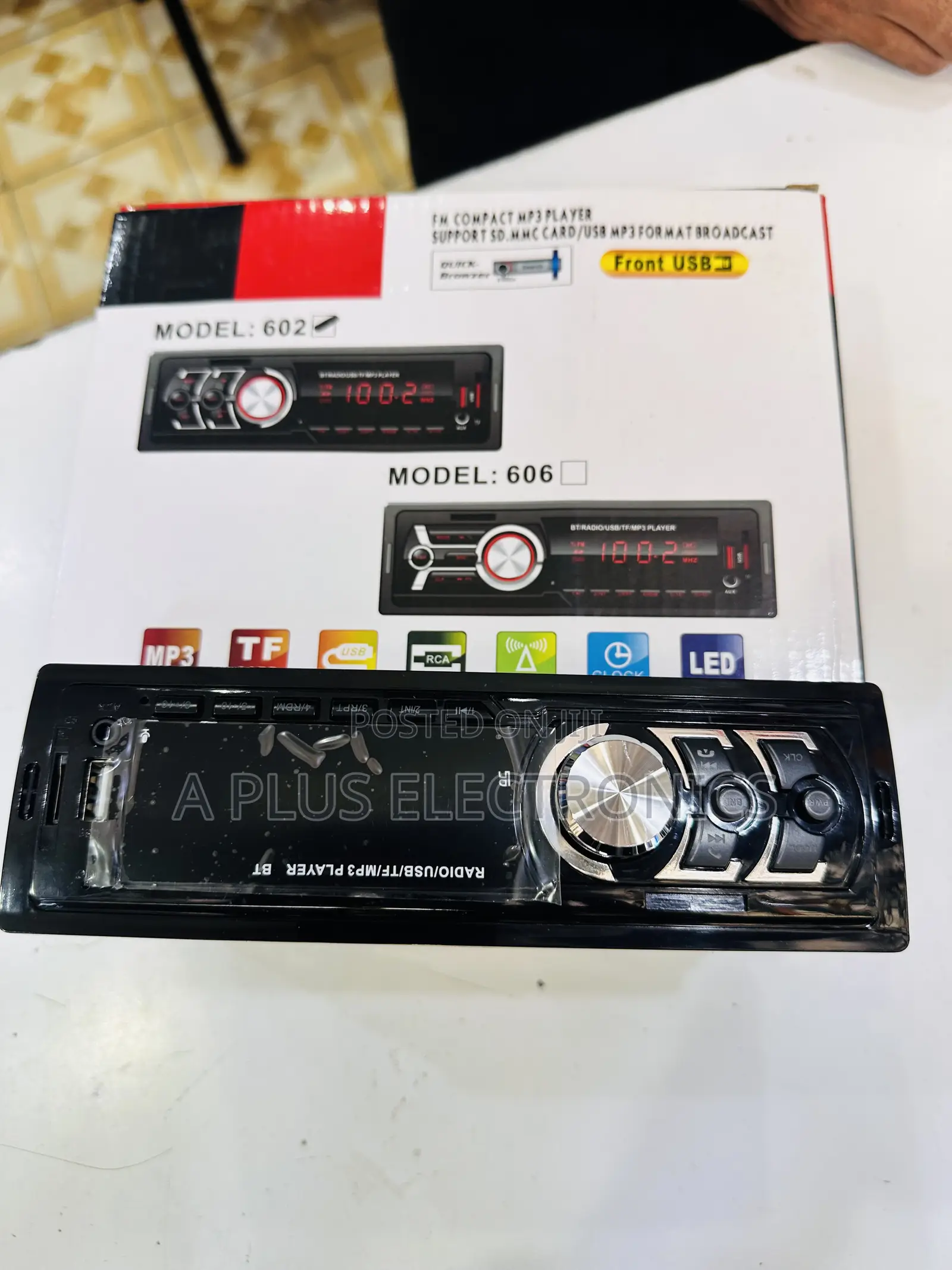 606 Single Din Car Stereo With Bluetooth