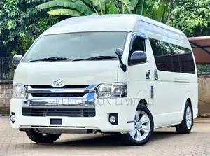 Toyota HiAce 2019 White