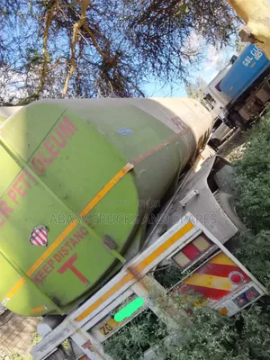 Manbolock 2xlel 21000lts Zg Sevi Perss 1.8m Location Nairobi Abass