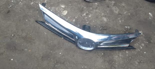 Toyota Axio 2017 Grill Available - thumbnail 3