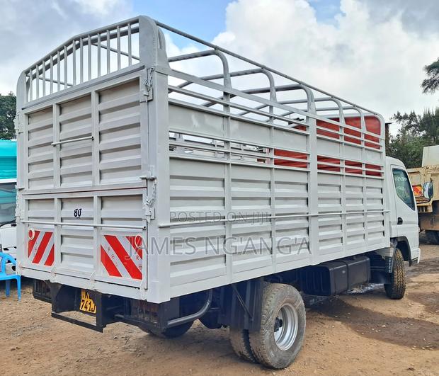 Mitsubishi Canter Fe84 Lorry/Tru7ck 2017 - thumbnail 3