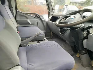 Mitsubishi Canter Fe84 Lorry/Truck 2017