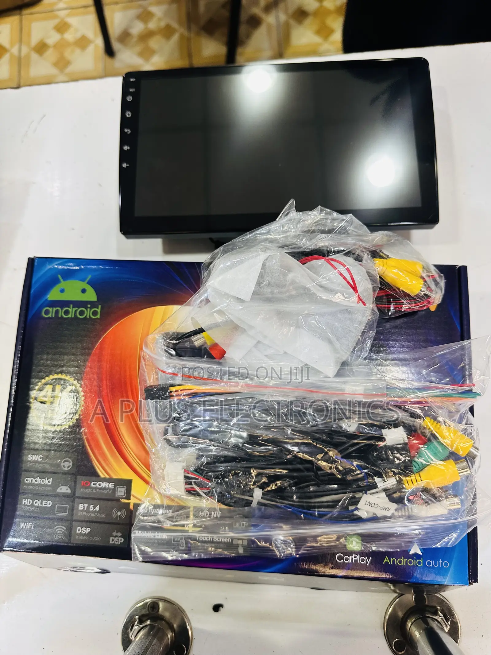 10.1 Inch Double Din Android(4+64 Gb)Car Stereo
