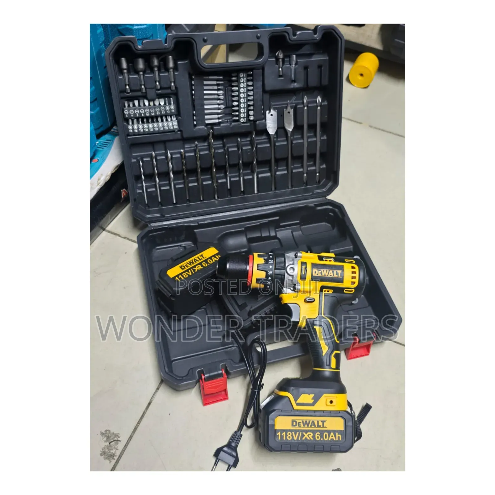 Dewalt 118v Brushless Cordless With Hammer Fuction 
47pcs Accessories
