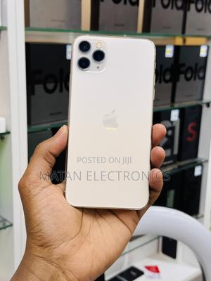 Apple iPhone 11 Pro Max 256 GB Silver - main view