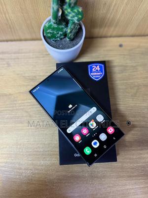 New Samsung Galaxy S24 Ultra 256 GB Black - main view