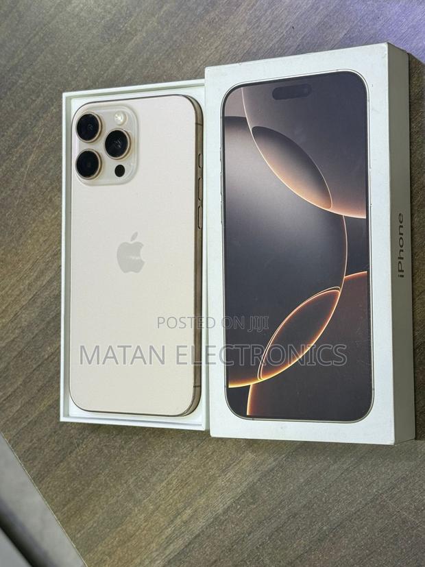 New Apple iPhone 16 Pro Max 256 GB Gold - thumbnail 2