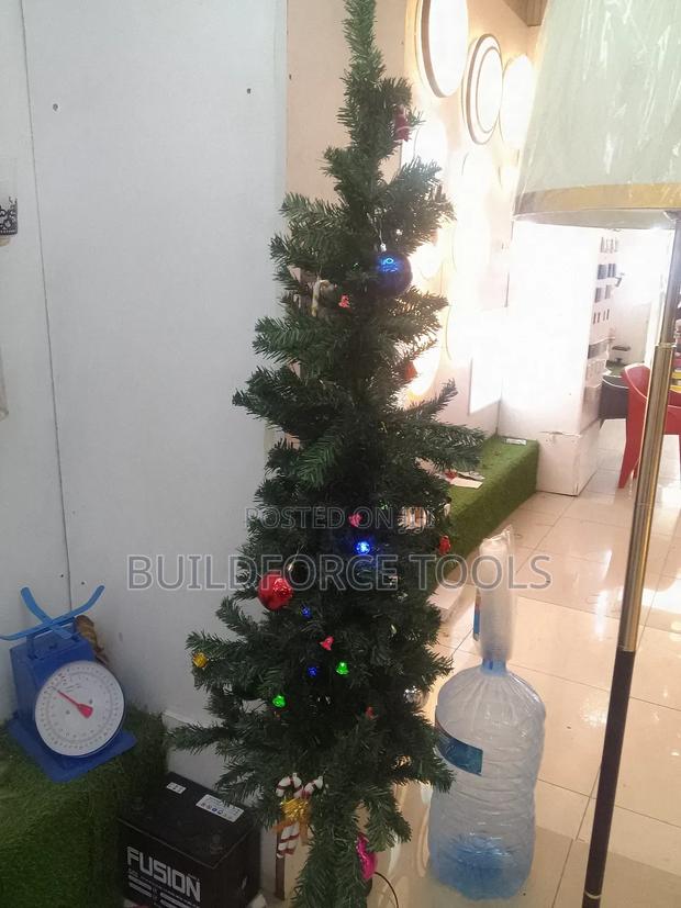 Fully Decorated X-Mass Trees - main view