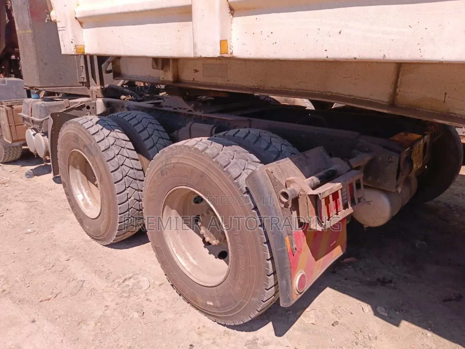 Clean Faw J380 Prime Mover KCX in Pristine Condition