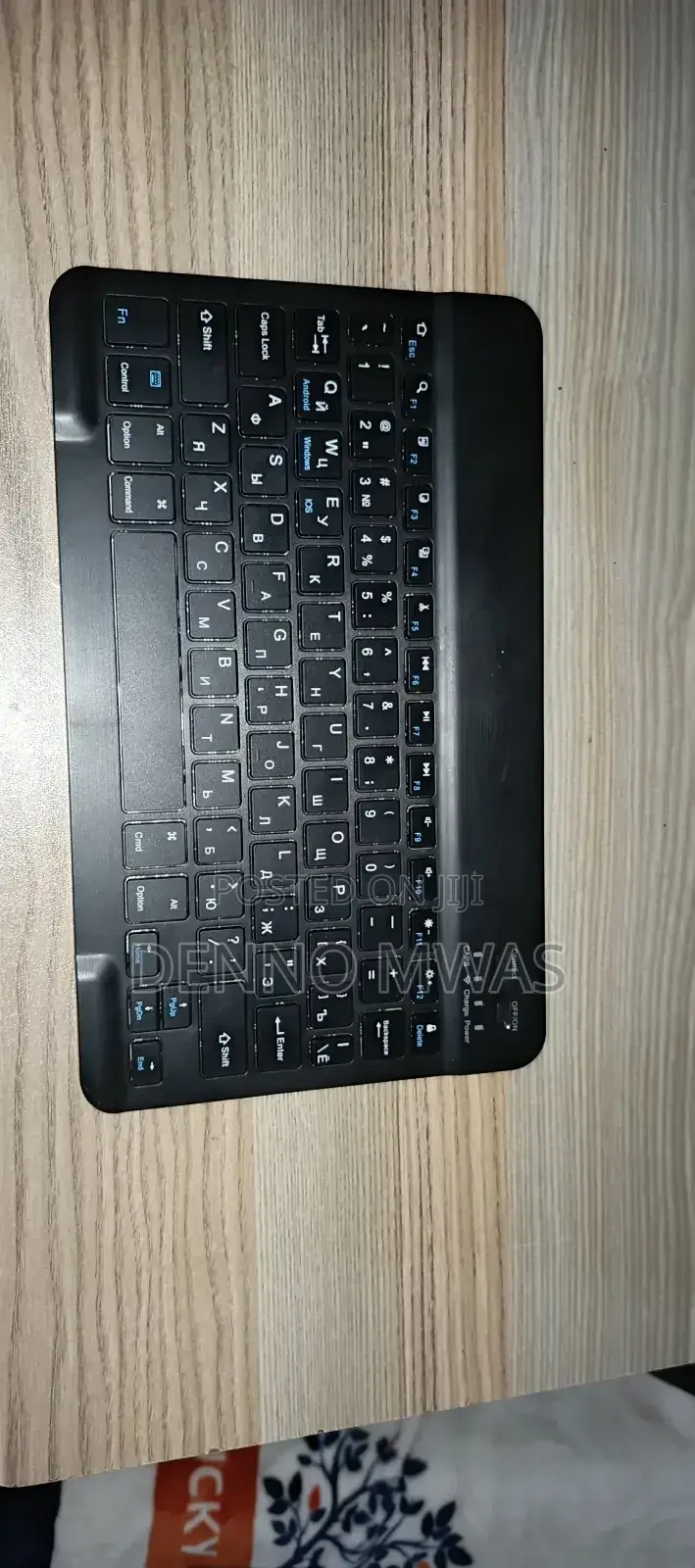 Wireless Keyboard Type C Charging