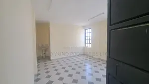 Spacious 4,000 SQFT Warehouse for Rent in Mlolongo