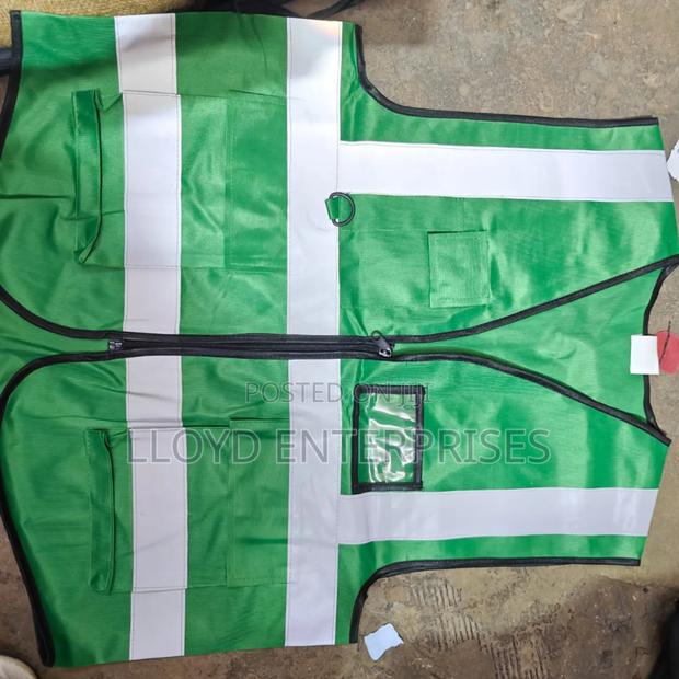 Jungle Green Reflective Vests With Pockets - main view
