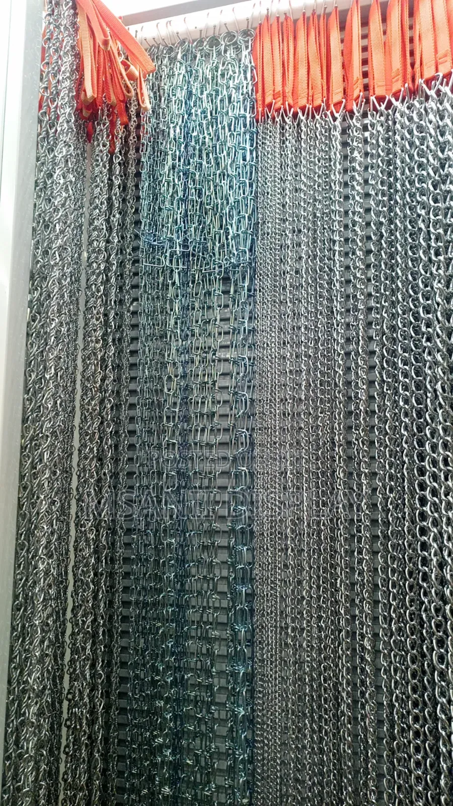 Stainless Chain for Display.