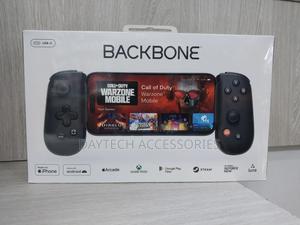 Backbone One Mobile Gaming Controller (Usb-C) - 2nd Generation - thumbnail 2
