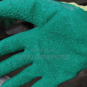 Diamond Grip Safety Gloves - thumbnail 2