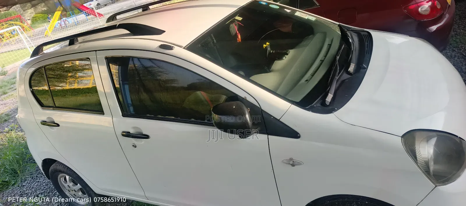 Daihatsu Mira 2013 White