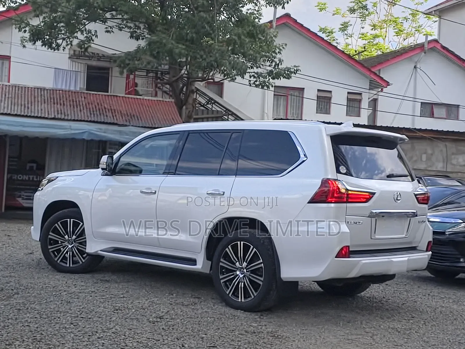 Lexus LX 570 AWD 2018 Pearl