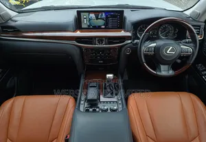 Lexus LX 570 AWD 2018 Pearl
