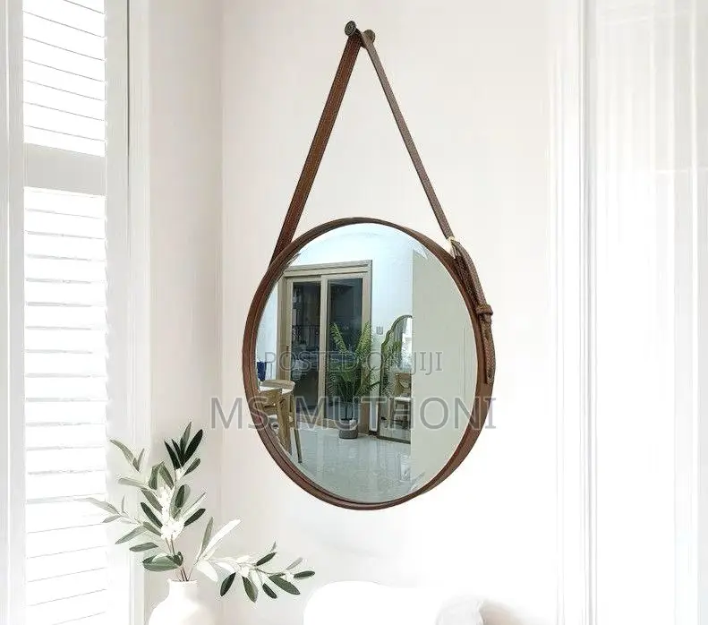 Round Hanging Mirror With Strap Decorative Wall Mirror 60cm*