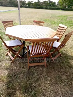 6_s3ater Garden Table Set