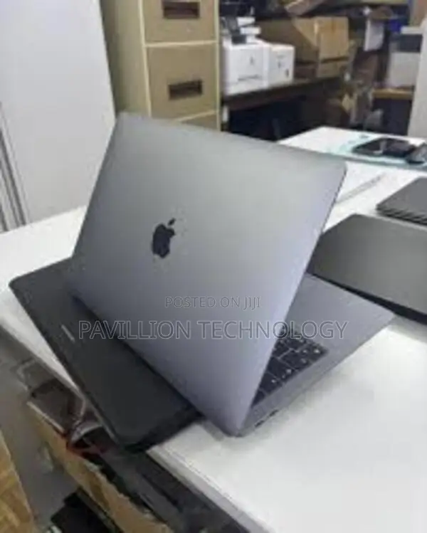 Laptop Apple MacBook Air 2020 M1 8GB Intel Core I5 SSD 256GB